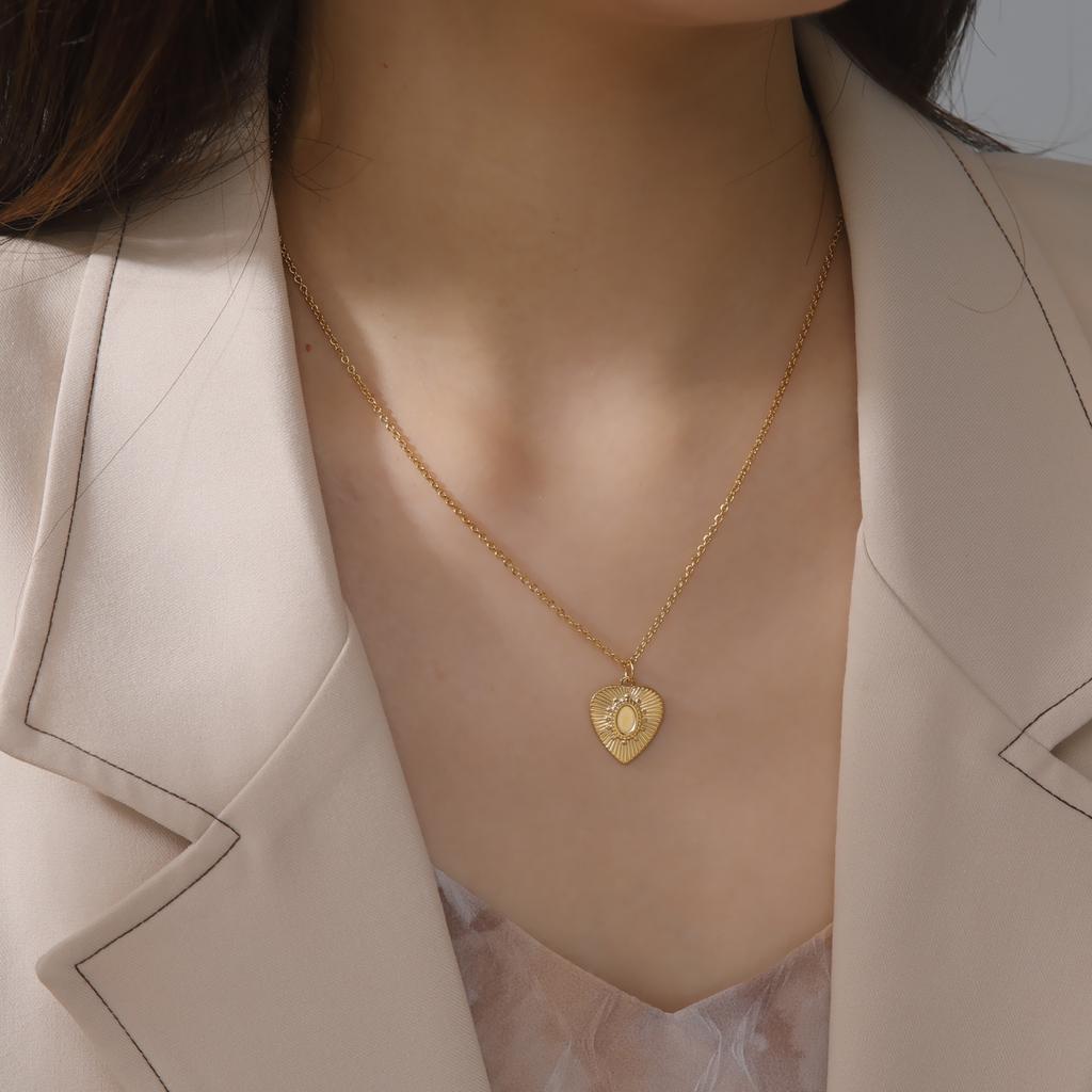 In Boho Sun Star Pendant Necklace for Women Stainless Steel Gold Choker Neck Chain Jewelry Birthday Gift