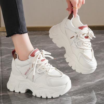 Klobige Plateau-Weiße Sneaker Damen 2026 Herbst Dicke Sohle Vulkanisierte Schuhe Frau Rutschfeste Plateau-Sportschuhe zum Gehen