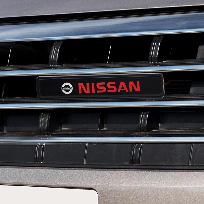 Car Front Hood Grille Emblem LED Light Grill Decorative Lights For Nissan Nismo Qashqai Teana X Trail T32 T31 Tiida Juke