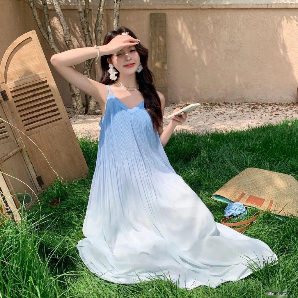 2026 French Seaside Gradient Strappy Sleeveless Beach Dress