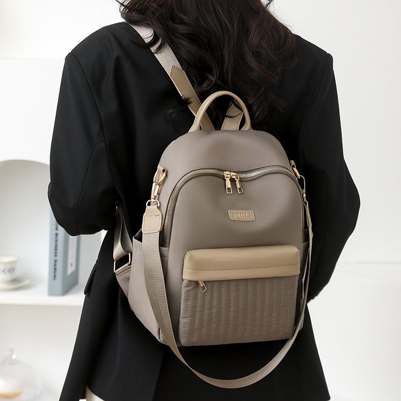Fashion light luxury trendy cool business travel women backpack 25 summer new literary and leisure student schoolbag women