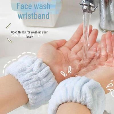Wristband Sweat-Absorbing Sleeves for Face Washing and Sports