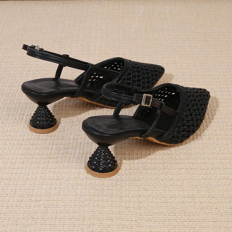 New French Niche Temperament Mid-heel Cut-out Woven One-line Buckle Strap High Heels Pointed Toe Shallow Mouth Sandals
