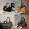 Urban Minimalist Pu Handbag For Daily Use With Zipper Closure And Inner Pouch
