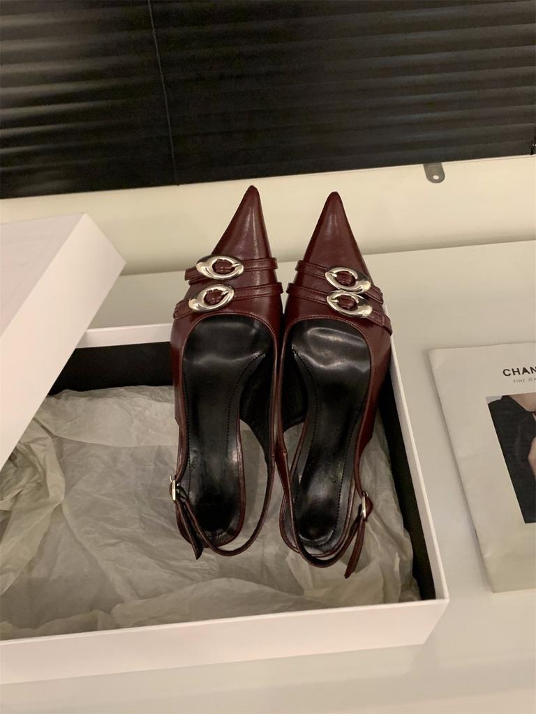 Schwarze High Heels Temperament Society-Lady Tasche Kopf Sandalen Feenschuhe 2025 neu Frühling und Sommer Französische spitze Einzelne Schuhe