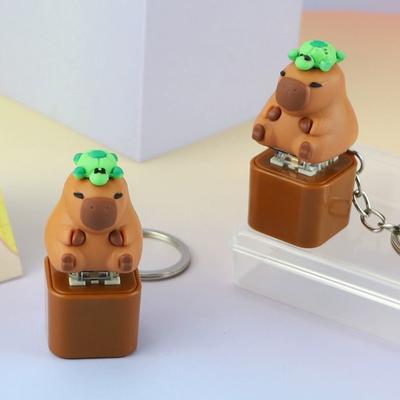 Kreslená kapybara klávesnice fidget klíčenka se zvukem a světlem úleva od stresu děti dospělí elektrická kapybara krytka kláves klikací senzorická hračka