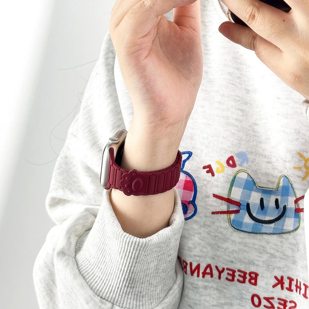 Magnetic Silicone Strap for Apple watch Bands Ultra 3 40mm 44 41mm 45 49mm 42mm/46mm correa Paw Bracelet iWatch 11 10 SE 9 8 7 6