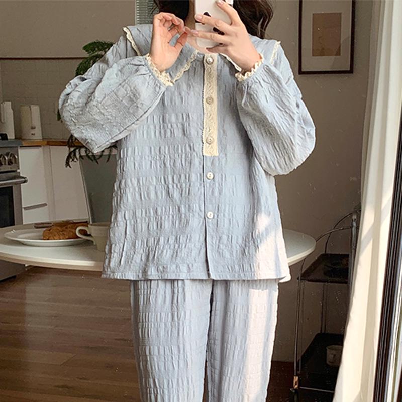 Women's Polka Dot Cloud Cotton Pajama Set - Sweet Korean Style with Large Lapel, Long Sleeves, and Pants for Spring, Autumn, and Winter.