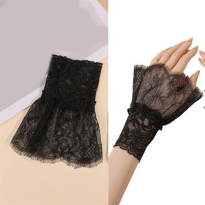 Accessoarer – Handskar & Vantar