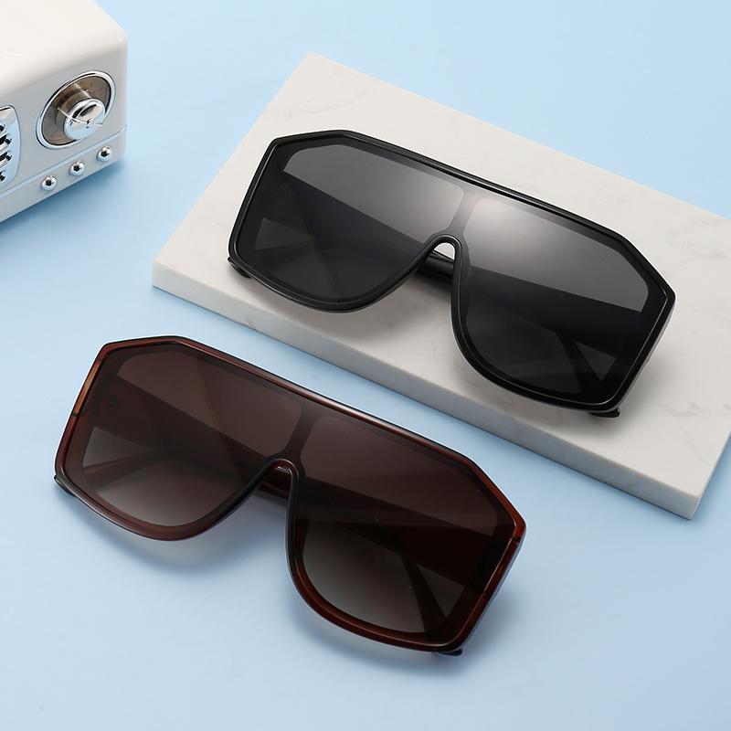 New Style Large-frame One-piece Sunglasses For Fashionable Street Photography Trendy Sunglasses With an Instagram Vibe For Women
