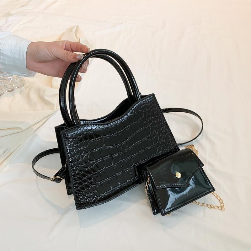 Стильная Минималистичная Сумка-Кроссбоди Модный Женский Клатч Винтажная Наплечная Сумка для Поездок Осенняя Мода чёрный