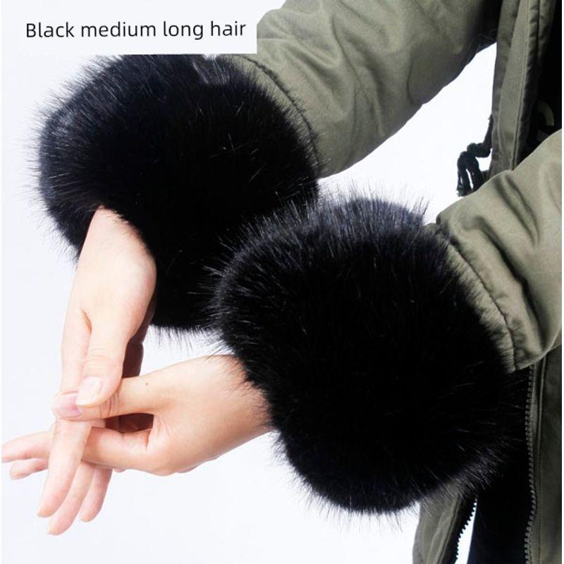 

Женский браслет-манжета в виде кролика Black mid-long hairy pair One size