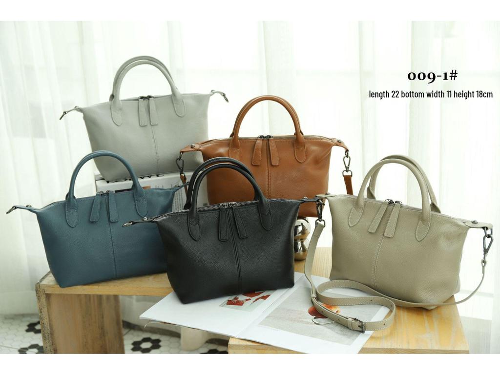 Elegant Genuine Leather Women's Dumpling Bag – Small, Lightweight, Cowhide Tote & Crossbody Design