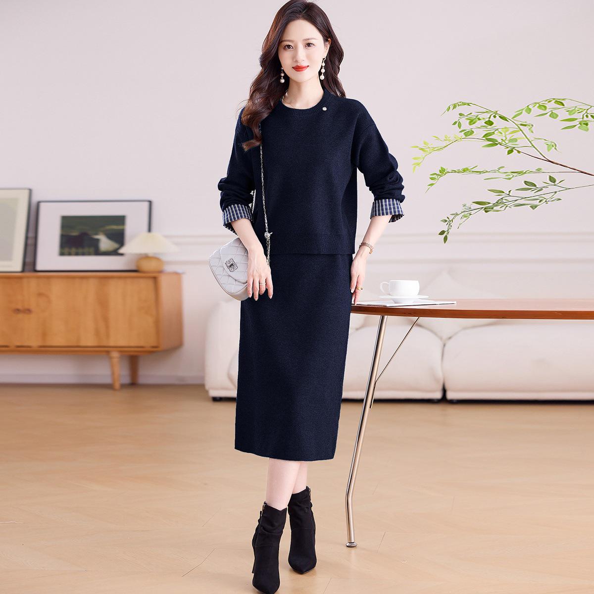 

2025 Высококачественный женский вязаный костюм-двойка для осени и зимы - Элегантный стиль для среднего возраста, свитер и юбка One Size (47.5-67.5 kg) темно-синий