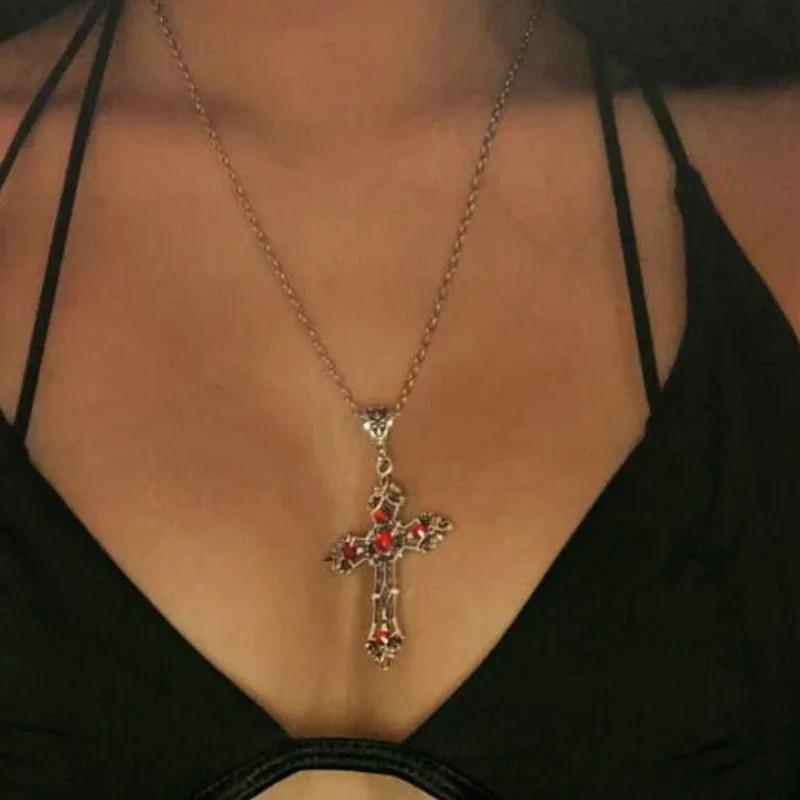 Náhrdelníky s přívěskem Y2K Punk Crystal Big Cross pro ženy Muži Gotický nepravidelný kříž s klíční kostí Řetízkové náhrdelníky Estetické šperky