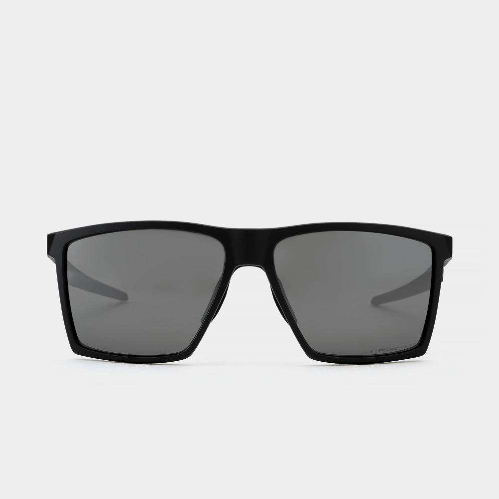 

Oakley Futures Sun Oo9482 0157 Satin Black Prizm Black Polarized