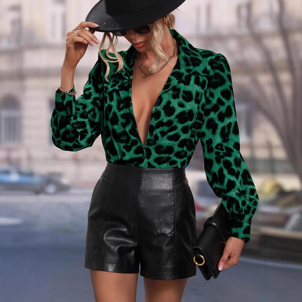 Damen Hemd mit Leopardenmuster, Satin, Revers, Langarm, Knöpfe