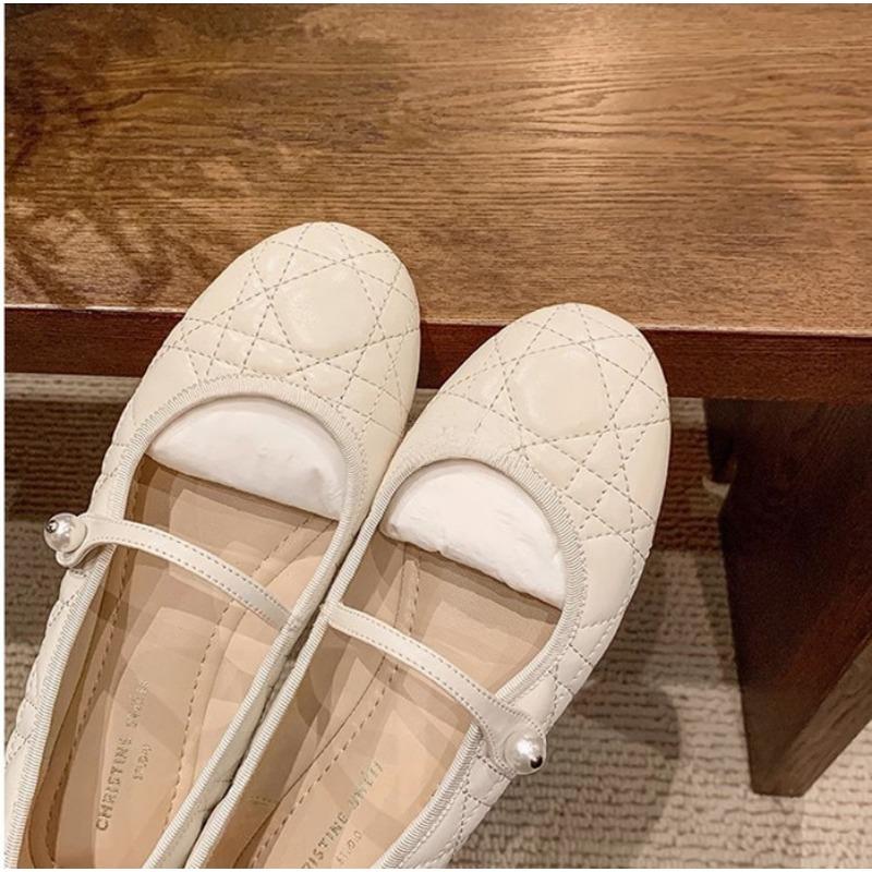 Button-strap Shallow Opening Flat Single Shoes