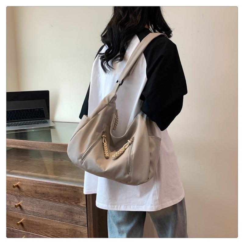 High Aesthetic Fashion Commuter Large Capacity Shoulder Bag Women Casual College Student Class Tote Bag Wide Strap Crossbody Bag