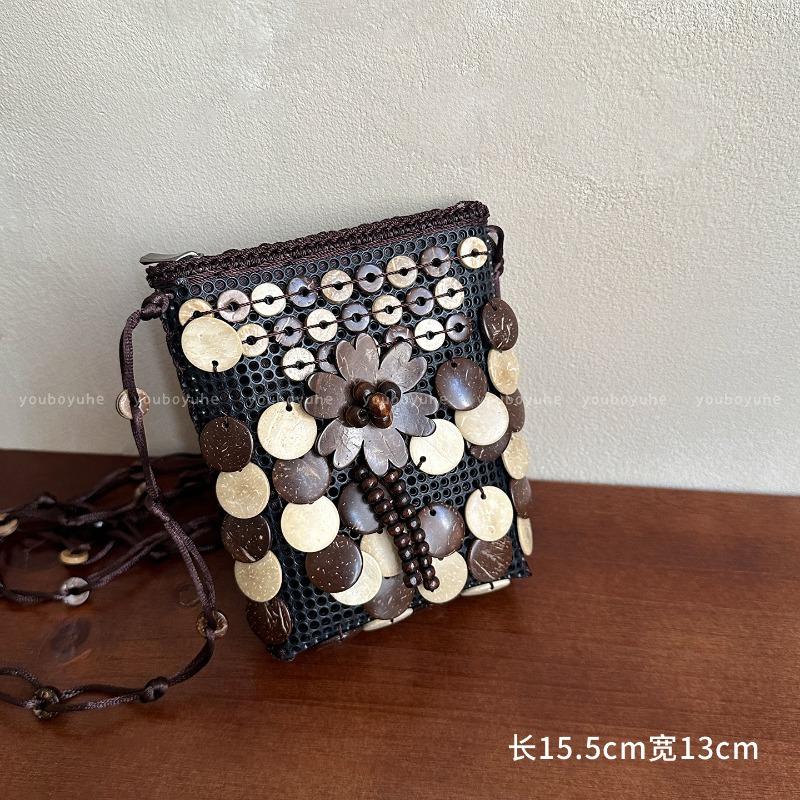 Bohemian Ethnic Style Coconut Shell Bag Women's Handwoven Earphone Port Red Envelope Retro Niche Design Change Bag