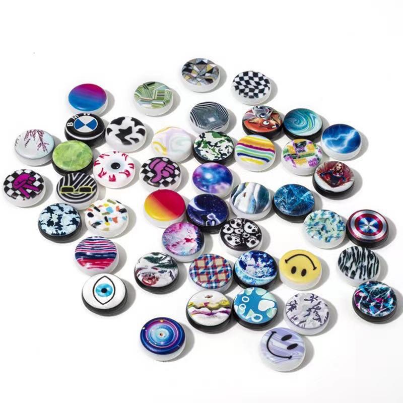 Elastic Magnetic Stress Relief Keychain