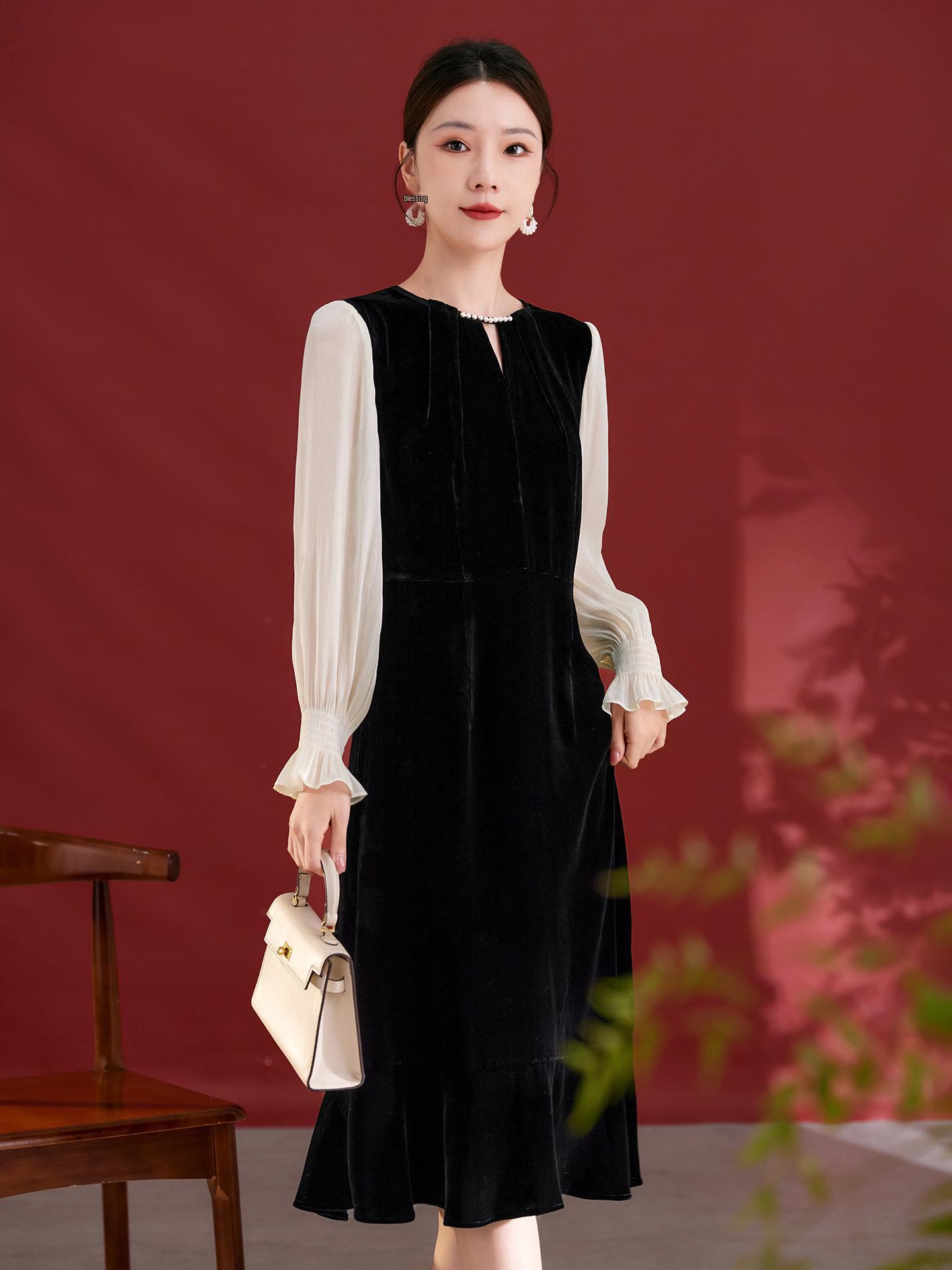 

Sijiqing Silk Velvet Color Block Flare Sleeve Mid-Length Dress for Autumn/Winter Medium чёрный