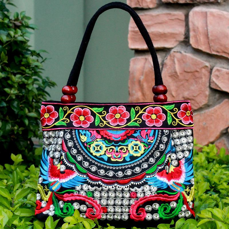 Fashion Embroidery Women Small Handbags National Floral Embroidered Lady Top-handle Bags Single-layer Beading Falp Carrier чёрный 940₽
