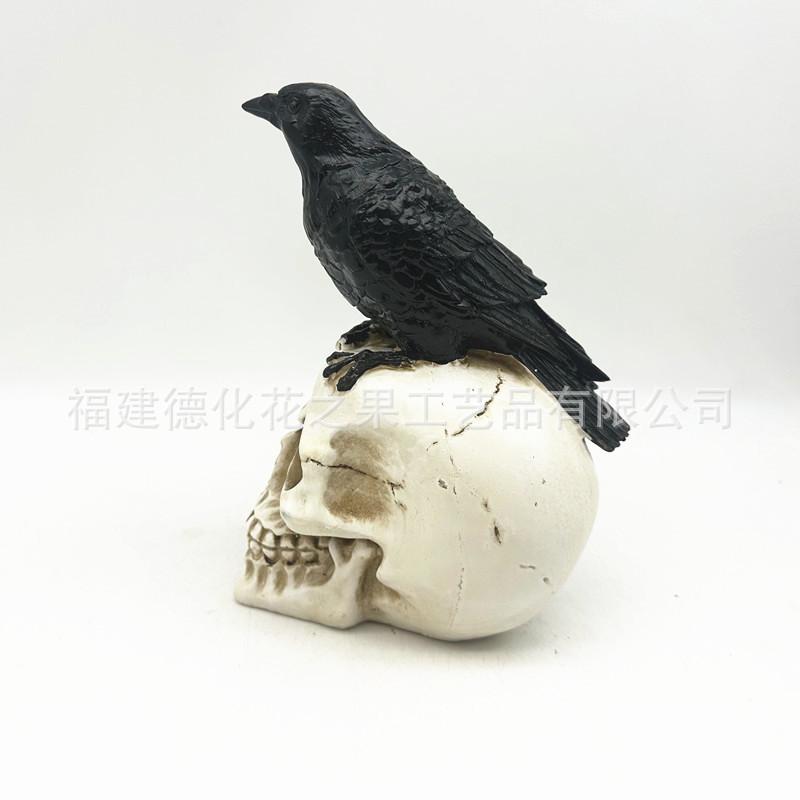 Halloween Raven Skull Decor, Resin Crow Head Ornament, Spooky Yard Party Props, Gothic Home Accent