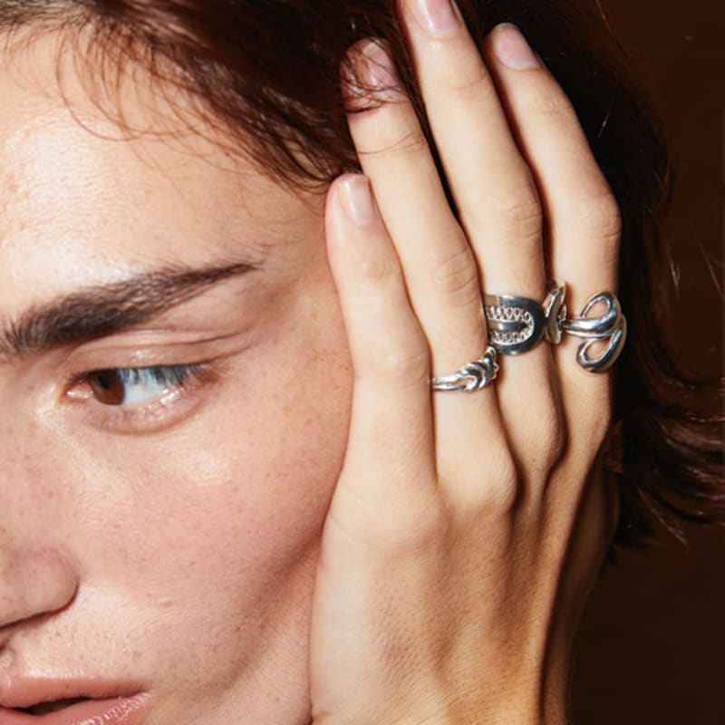 AHNI Mucha R_gold/silver