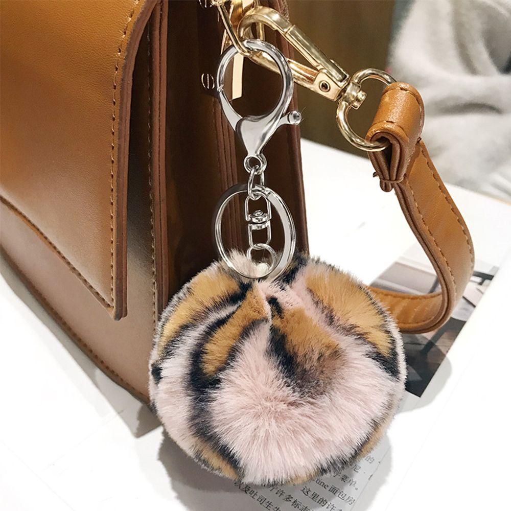 Car Bags Leopard Plush Round Ball Pendant Heart Plush Keychain Fur Ball Key Ring Key Chains