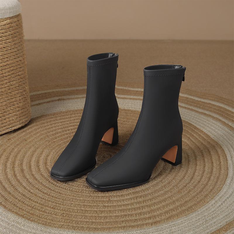 

British style retro Martin boots women s autumn 2025 new rear zipper short boots versatile temperament thick heel thin boots 34 чёрный