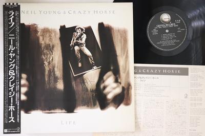 LP Record NEIL YOUNG  Life P13532PROMO GEFFEN 1987 Japan Obi Rock Used