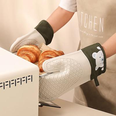 1PC Two-fingered Grey Bear Oven Mitts Kitchen Heat Resistant Gloves Thick Silicone Non-slip Heat Resistant Baking Mitts