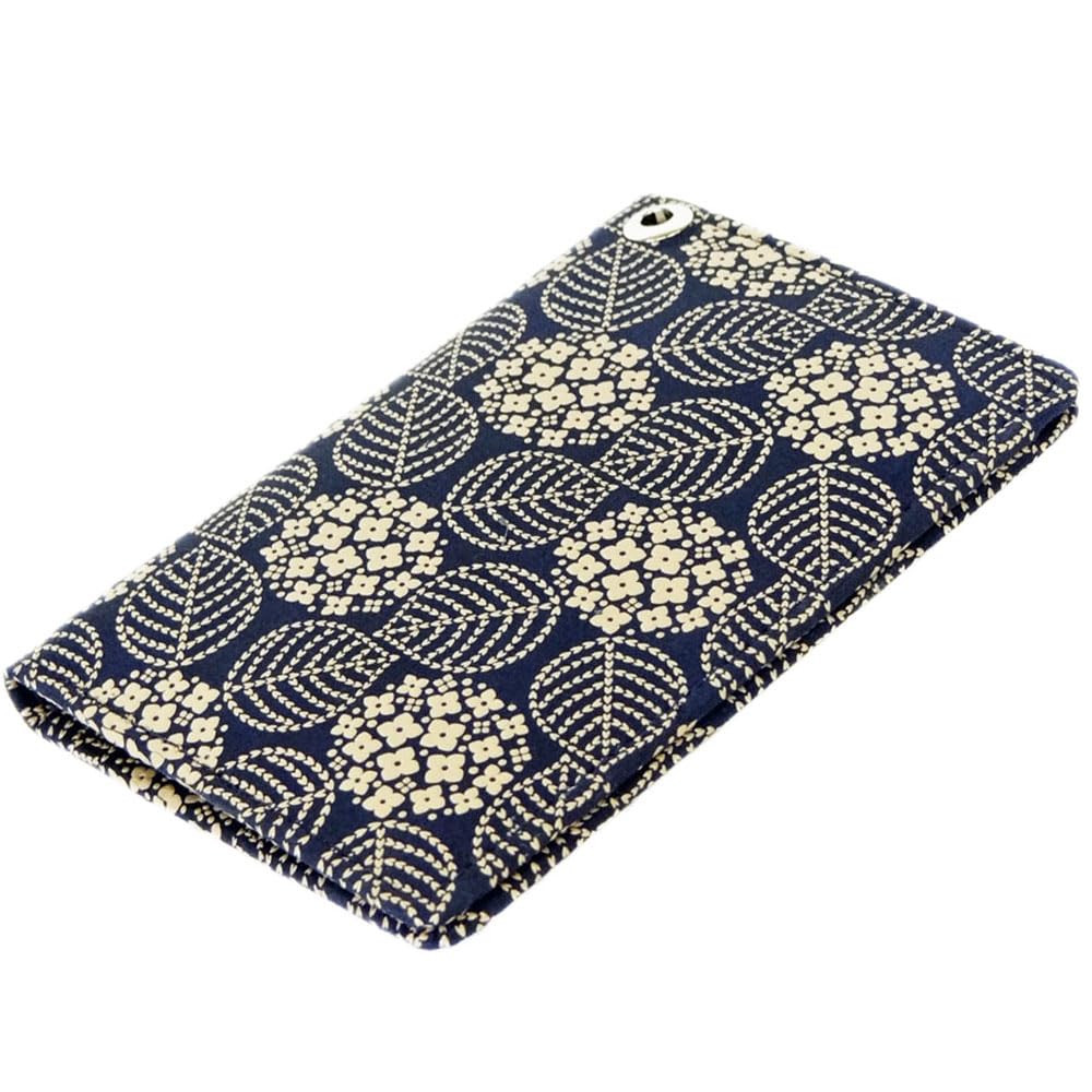 

Inden pass holder commuter pass 2527 passes G navy blue deerskin x white lacquer hydrangea pattern x x 07cm clear pocket 2 [Indenya] bi-fold 10.6cm