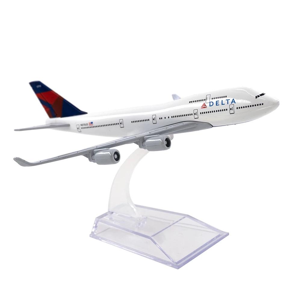 1:400 Alloy 16cm Aircraft Model for Delta B747 Plane Model Simulation Aviation Collectibles Souvenir Static Display Home Decorat