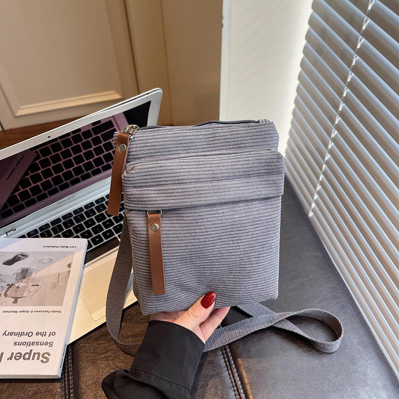 

Женская минималистичная сумка кроссбоди в стиле Muji: Легкий, Многокарманный, Однотонный, Универсальный для повседневных поездок серый