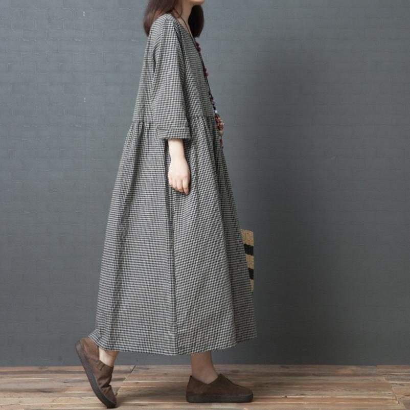 Autumn Literary Loose Large Size Plaid Mid-length Skirt Fat Mm Disc Buckle Long-sleeved Cotton and Linen Dress