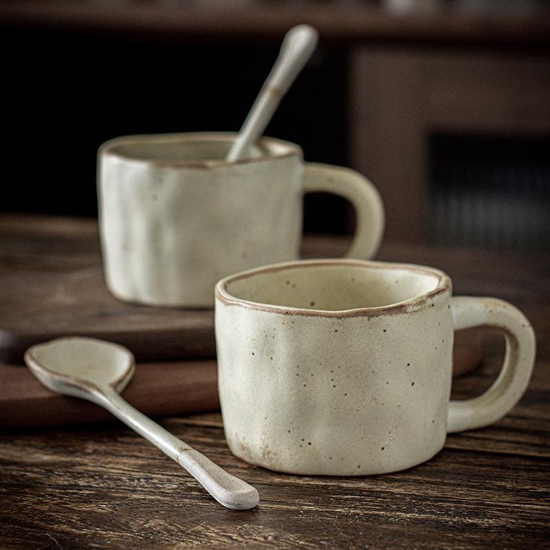 Huajianji Retro Ceramic Mug with Japanese Soup Spoon