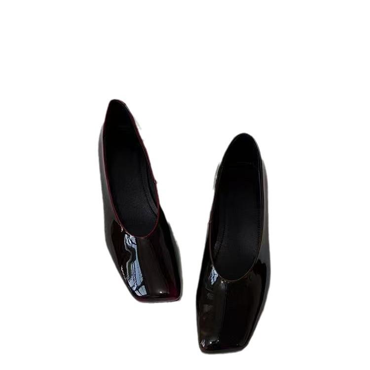

Spot~ New British Versatile Lazy Single Shoes Women s Pedal Low Heel Sloping Square Head Glossy Fashion Grandma Shoes 40