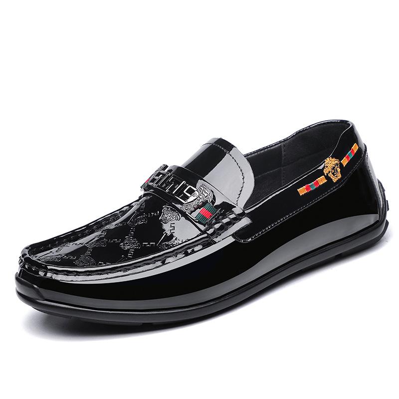 New Men's Doudou Shoes Patent Leather Casual Shoes Men's Genuine Leather Fashion European Men's Single Shoes Leather Shoes