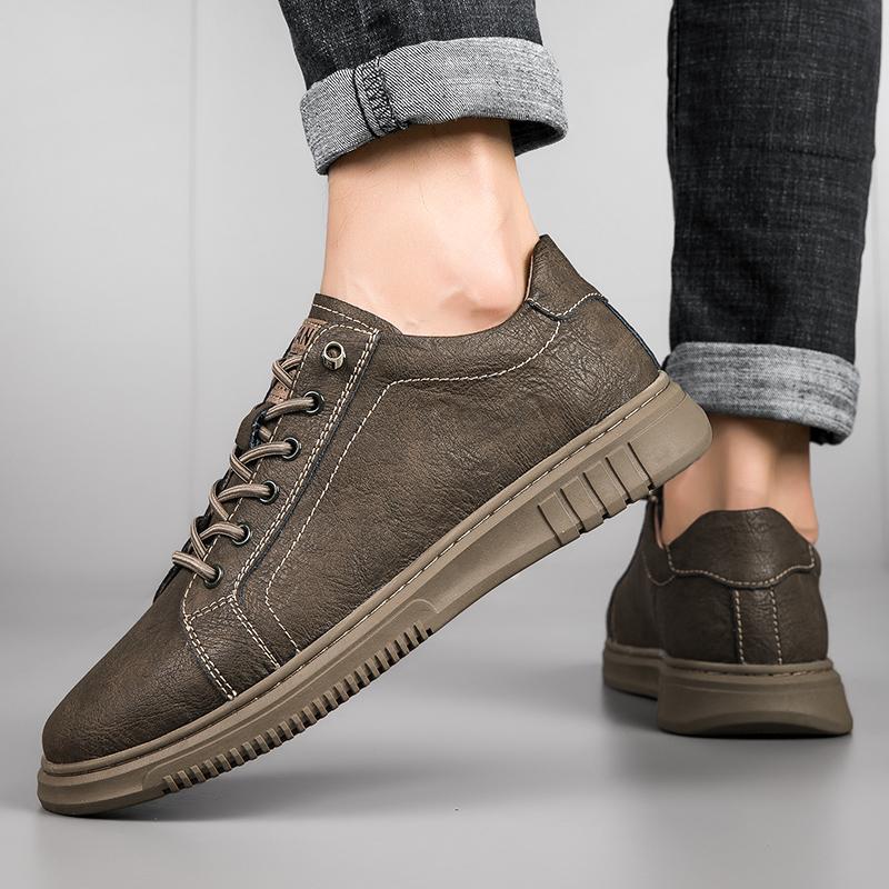 Fashion 2025 New Fashion Designer Leather Casual Sneakers for Men Spring Autumn Soft-soled Casual Men's Board Shoes Plus Size 36-49