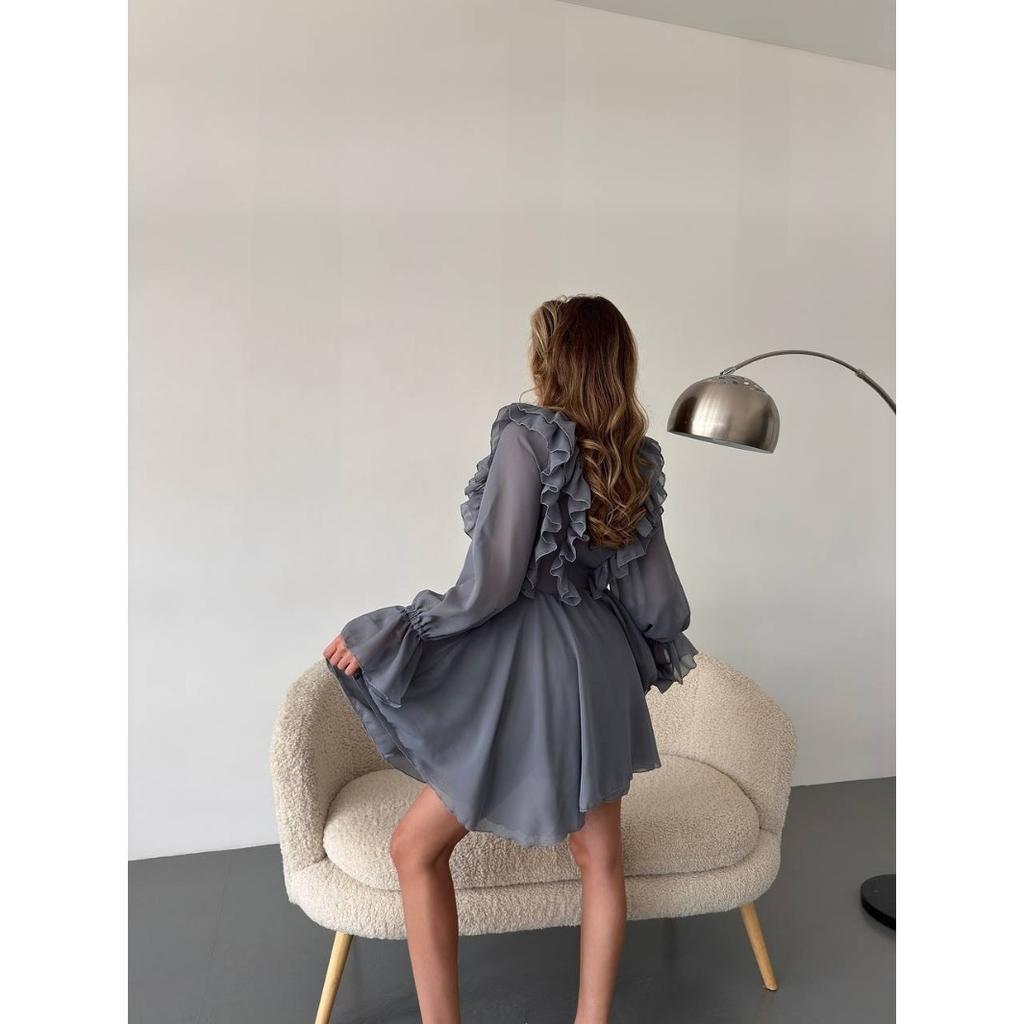 2025 Elegant Chiffon V-neck Ruffle Edge Design Dress Lace-up Long-sleeved A-shaped Skirt