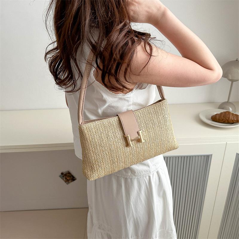 Spring Popular Large Capacity Straw Woven Bag for Women In Spring and Summer New Fashionable Shoulder Bag Casual Beach Small Square Bag