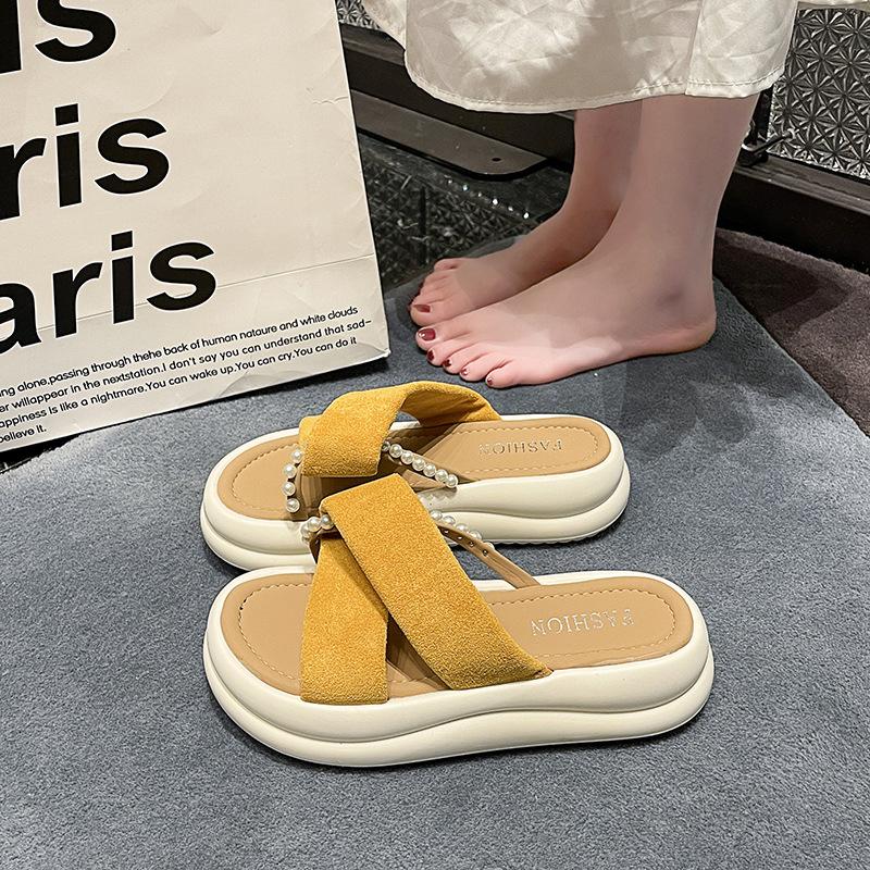 

Beaded thick-bottomed cool slippers women s summer 2025 new Korean version with skirt cross-band versatile fashion cool slippers 40 жёлтый