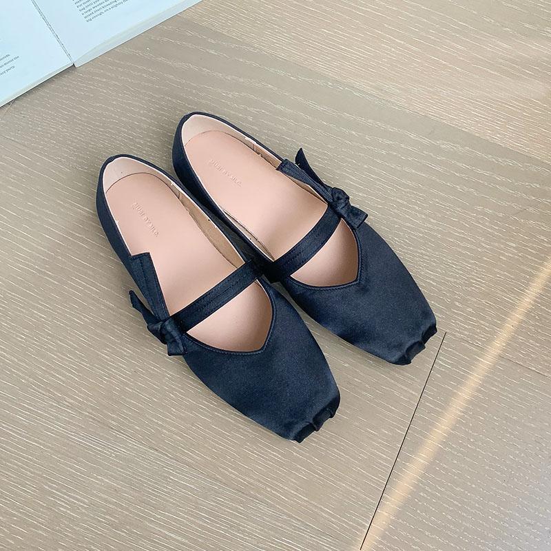 

Fashion Fashion Silk Women Mary Janes Flats Shoes Soft Female Shallow Footwear Butterfly-Knot Ladies Flats Slip On Shoes new 35 чёрный
