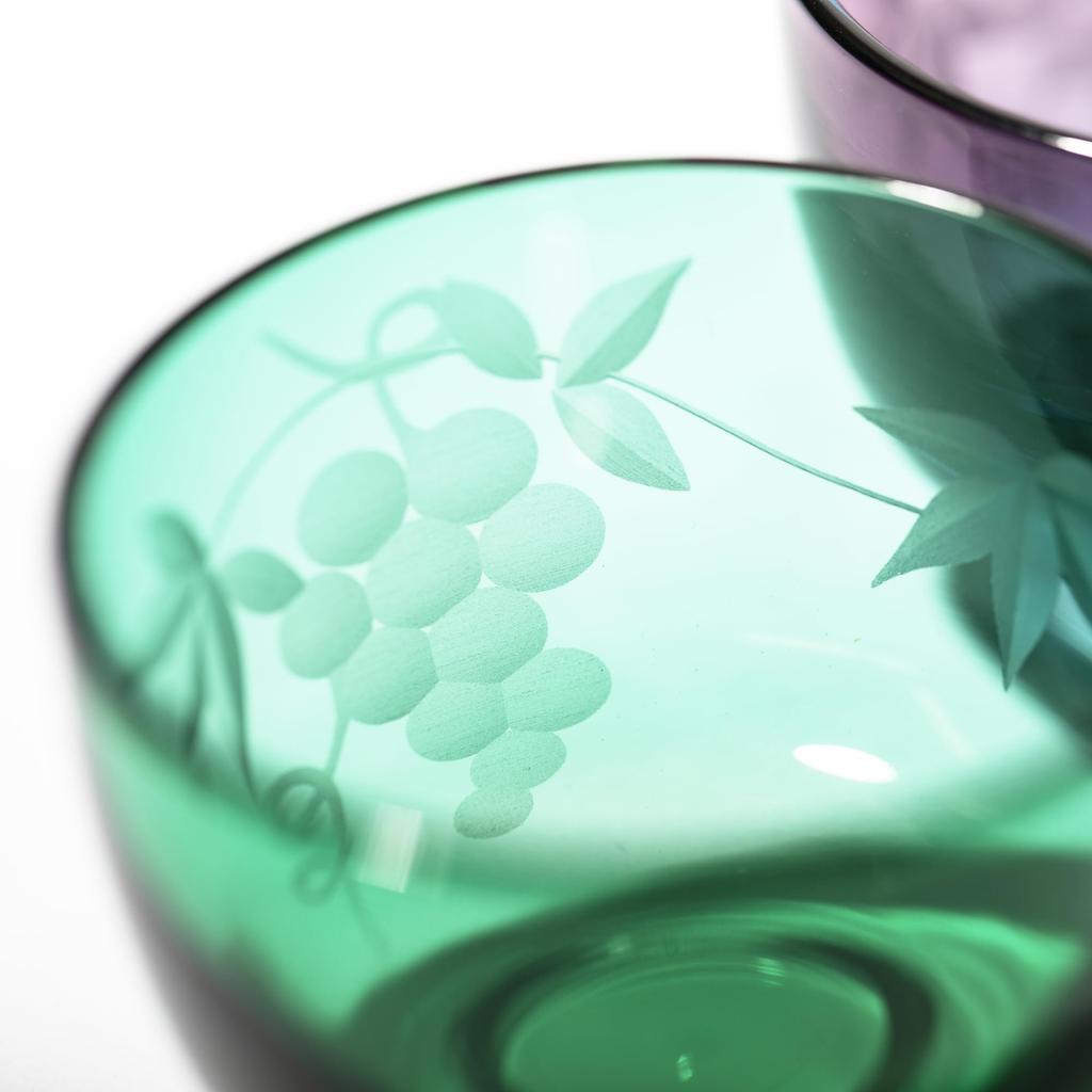 [Official Taiburo Studio] Edo Kiriko Grape Crest Sake Cups (Pair) (Green and Edo Purple) TB30009/35009, Gift Boxed, Made in Japan