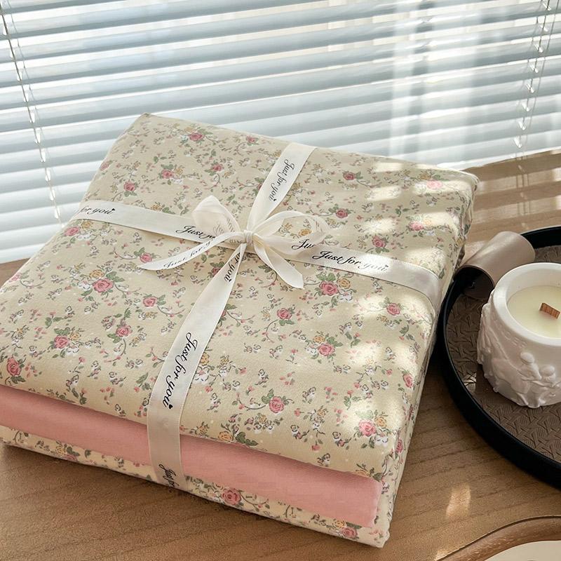 Ins Floral Print Bedding Set Knitted Cotton Flat Sheet Set Four Pieces Duvet Cover Double Layer-yarn 4Pcs Lovely Fitted Sheet