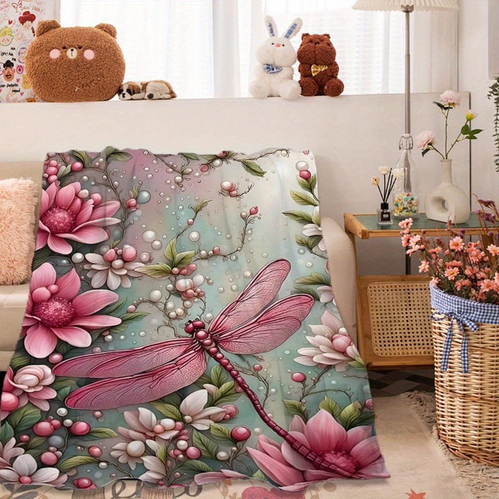 

A Comfortable Flannel Blanket with Colorful Dragonfly Design, Soft and Cozy for Sofa, Bed, Office, or Travel - All-Season Multifunctional Gi 150x200cm