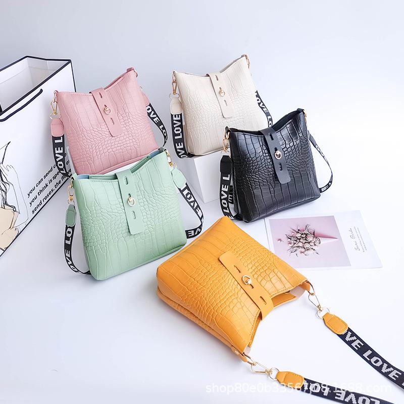 

Crocodile Pattern Bucket Bag S New Korean Style Trendy Bag for Women