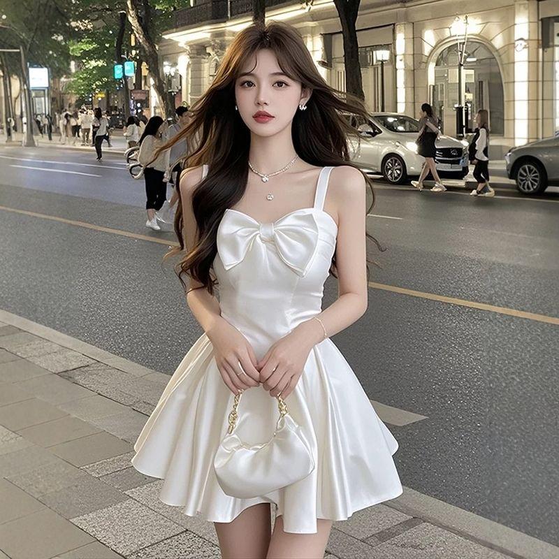 French White Bow Suspender Dress for Women In Spring and Summer New Pure and Sexy Satin Waist